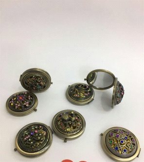 Toptan Eskitme Taşlı Cep Aynası