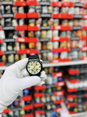 Toptan Geniş Kasa Erkek Kol Saat