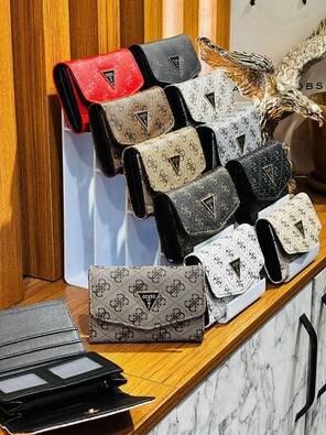 Toptan GUESS Model Bayan Kapaklı  Lüx Cüzdan