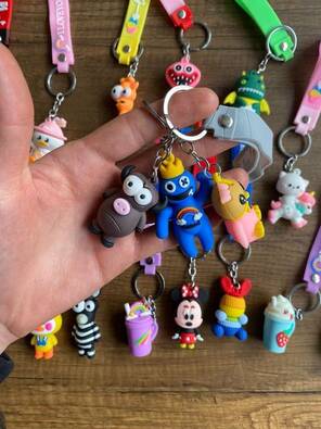 Toptan İthal Figürlü Silikon Anahtarlık 