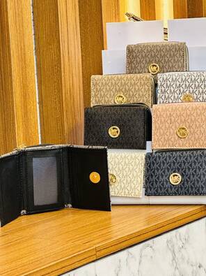 Toptan MK Baskılı Bayan Cüzdan