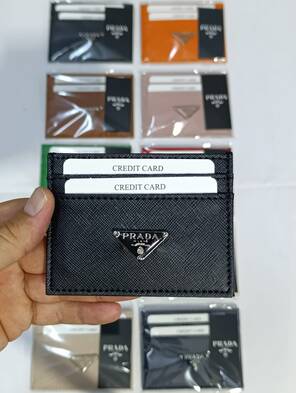 Toptan PRADA Metal Logo Amblemli Kartlık Cüzdan