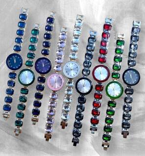 Toptan Swarovski Taşlı Bayan Saat