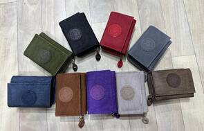 Toptan Takoz Model Logolu Bayan Para Cüzdanı