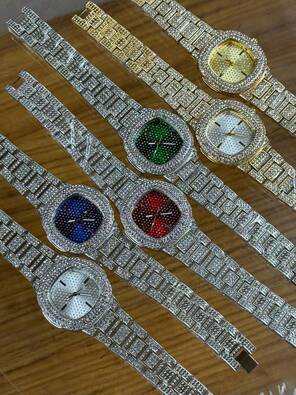 Toptan Taşlı Bay&Bayan Lüx Saat