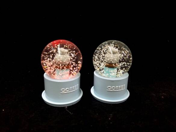 Toptan Dekoratif Minik Boy Işıklı Sulu Kar Küre 