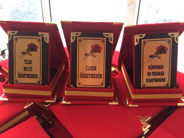 Toptan Kişiye Özel Plaket