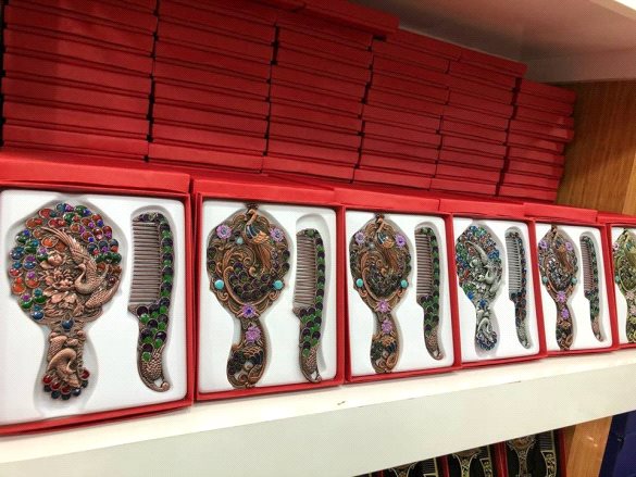 Toptan Lüx Taşlı Eskitme 2'li Ayna Tarak Seti