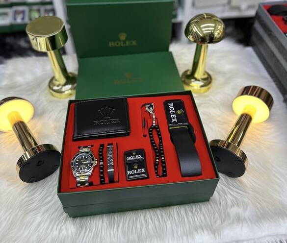 Toptan 7'li Özel Kutulu Rolex Kemerli Saat Set Kombin Takımı
