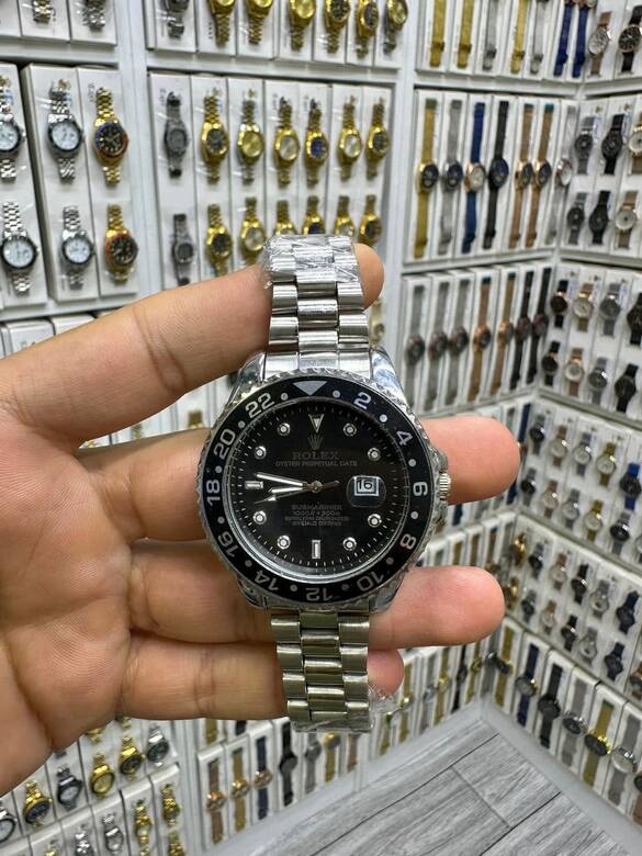 Toptan Çelik Kasa Takvimli Yazılı Erkek Kol Saati 