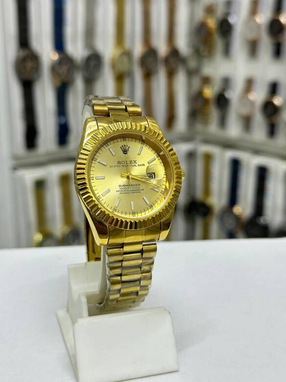 Toptan Çelik Kasa Takvimli Yazılı Erkek Kol Saati 