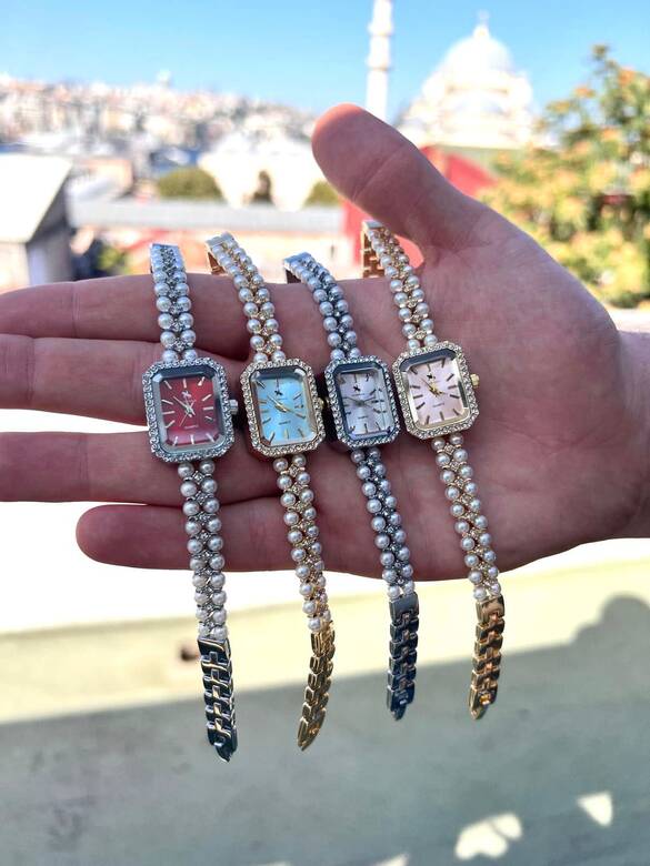 Toptan İnci Kordonlu Bayan Metal Lüx Saat 