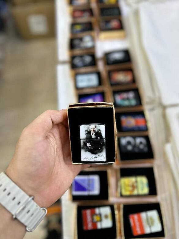 Toptan Kutulu Baskılı Zippo Çakmak