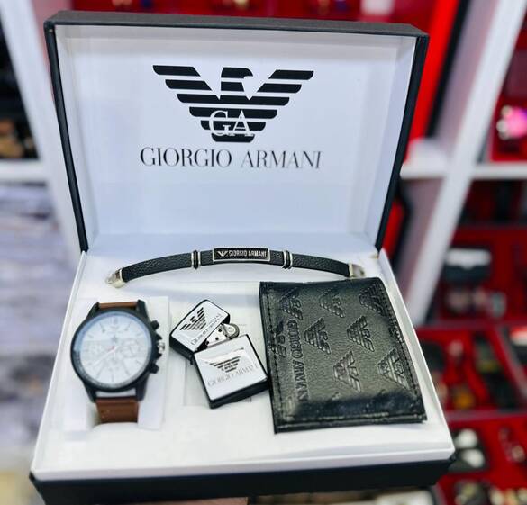 Toptan Mix Model Kutulu Yazılı Cüzdanlı Saat Set Takımı