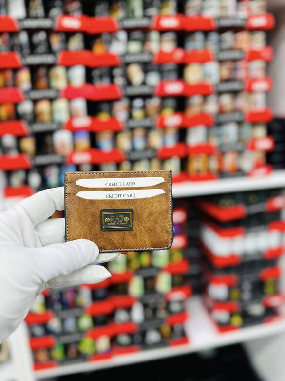 Toptan Metal Logo Baskılı Kartlık Cüzdan 