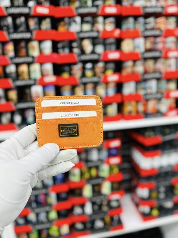 Toptan Metal Logo Baskılı Kartlık Cüzdan 