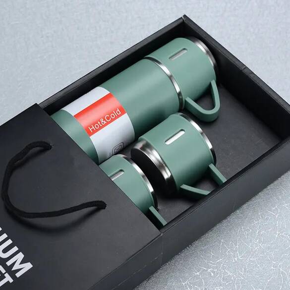 Toptan Paslanmaz Çelik 500ml Bardaklı Termos Seti