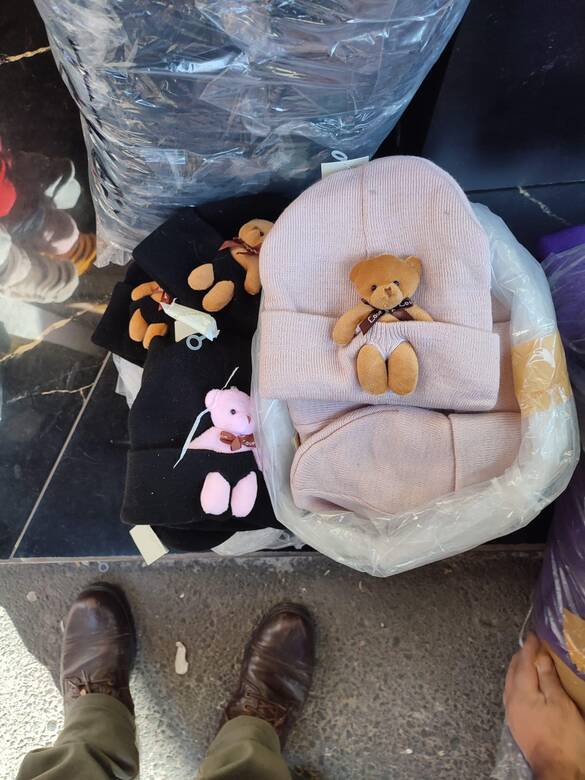 Toptan Peluş Ayıcıklı Bere 