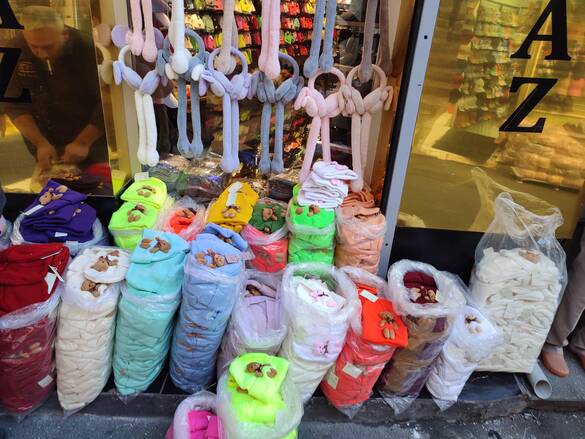 Toptan Peluş Ayıcıklı Bere 