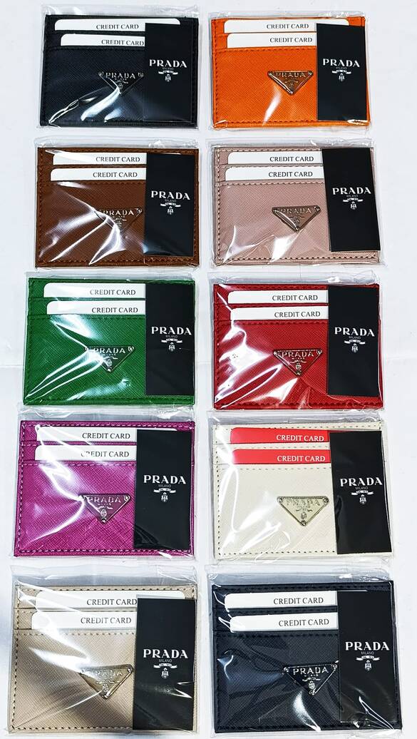 Toptan PRADA Metal Logo Amblemli Kartlık Cüzdan 
