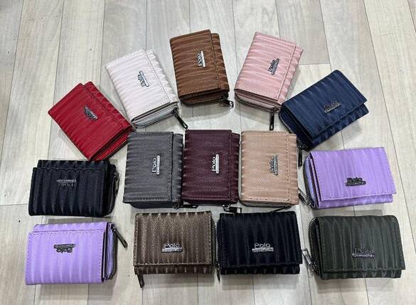 Toptan Takoz Model Logolu Bayan Para Cüzdanı